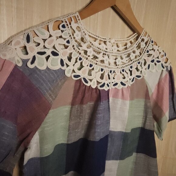Mystree Womens NWOT Cotton Blend Plaid Crochet Detail Top Medium - Picture 3 of 8